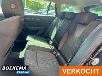 Skoda Octavia Combi 1.0 TSI Business Edition Navi Cruise Clima picture 14
