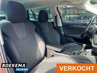 Skoda Octavia Combi 1.0 TSI Business Edition Navi Cruise Clima picture 18