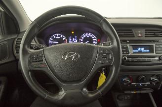 Hyundai I-20 1.0 T-GDI Airco picture 7