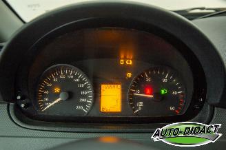 Mercedes Vito 111 CDI 9 persoons Airco picture 6
