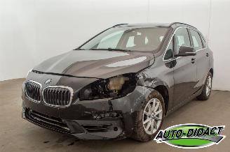 Unfallwagen BMW 2-serie 218i Active Tourer Automaat Navi 2019/8