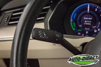 Volkswagen Passat GTE 1.4 TSI Variant Connected Series Plus picture 11