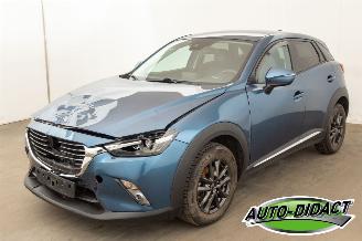 krockskadad bil auto Mazda CX-3 2.0 Airco Navi Leer 2018/3