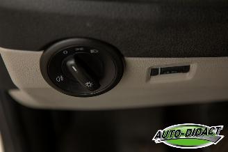 Volkswagen Transporter Kombi 2.0 TDI Airco 9 persoons picture 13