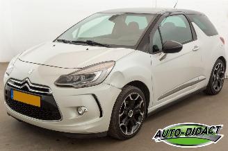 skadebil auto Citroën DS 1.2 PureTech Clima Navi Camera 2015/2