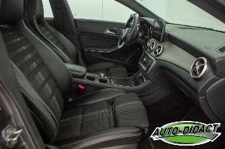 Mercedes Cla-klasse 180 90kW Automaat Navi Camera Airco Shooting Brake picture 18