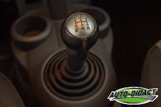 Mitsubishi Colt 1.3 Airco Edition Two picture 11