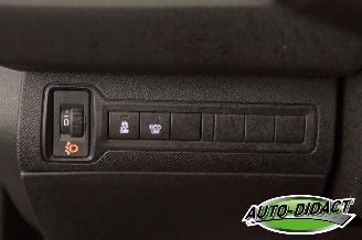 Peugeot 308 1.6 BlueHDI Navi Clima Leder Blue Lease Pack picture 14