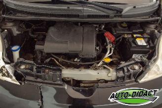 Peugeot 107 1.0-12V XS Airco picture 24
