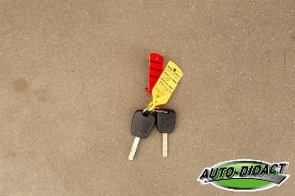 Peugeot 107 1.0-12V XS Airco picture 21