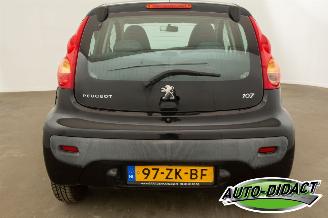 Peugeot 107 1.0-12V XS Airco picture 25