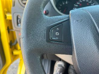 Nissan Nv400 2.3 74kW 9p. picture 12