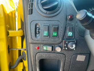 Nissan Nv400 2.3 74kW 9p. picture 11