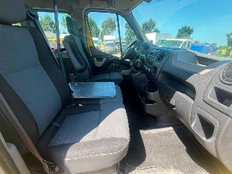 Nissan Nv400 2.3 74kW 9p. picture 18