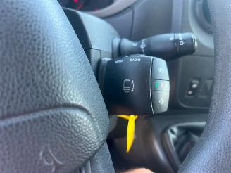 Nissan Nv400 2.3 74kW 9p. picture 16