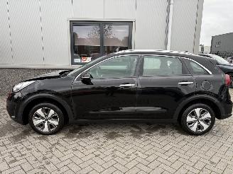 Kia Niro 1.6 GDI Hybrid DynamicLine picture 24