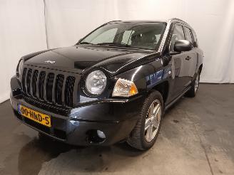 Voiture accidenté Jeep Compass Compass I (MK49) SUV 2.4 16V 4x4 (ERZ) [125kW]  (09-2006/12-2016) 2009/1
