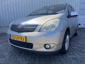 krockskadad bil auto Toyota Corolla Corolla Verso (E12) MPV 1.8 16V VVT-i (1ZZFE) [99kW]  (12-2001/05-2004=
) 2003/1