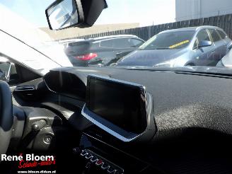 Peugeot 2008 1.2 PureTech Active 101pk picture 10