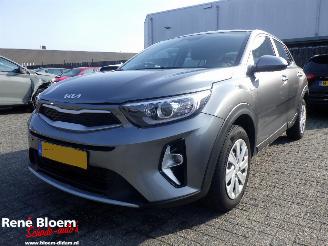 krockskadad bil auto Kia Stonic 1.0 T-GDi MHEV Comfort Line Navi 2025/6