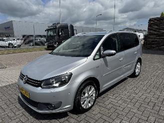 Volkswagen Touran 1.4 TSI 103Kw Clima - Navi picture 4