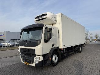 Vaurioauto  trucks Volvo FE 280 Euro6  THERMO KING 2018/1