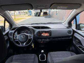Toyota Yaris 51Kw Aspiration Bi-Tone AIRCO picture 14