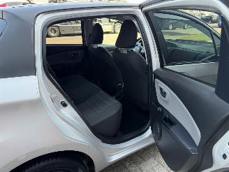 Toyota Yaris 51Kw Aspiration Bi-Tone AIRCO picture 16