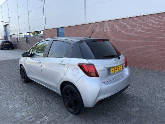 Toyota Yaris 51Kw Aspiration Bi-Tone AIRCO picture 5