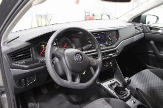 Volkswagen Polo  picture 24