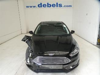 uszkodzony samochody osobowe Ford Focus TITANIUM 2017/9