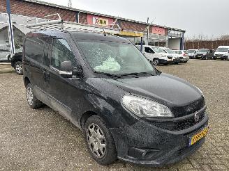 skadebil bedrijf Fiat Doblo 1.3 MJ SX 2018/2