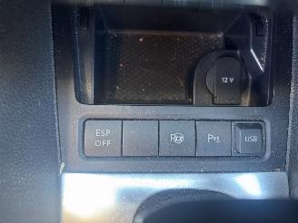 Volkswagen Golf 1.6 TDI 16V 105 Combi/o  Diesel 1.596cc 77kW (105pk) FWD 2009-07/2013-07  CAYC picture 19