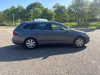 Volkswagen Golf 1.6 TDI 16V 105 Combi/o  Diesel 1.596cc 77kW (105pk) FWD 2009-07/2013-07  CAYC picture 6