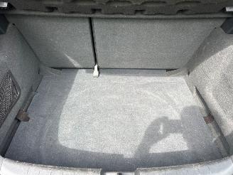 Seat Leon 1.2 TSI Hatchback 4Dr Benzine 1.197cc 77kW (105pk) FWD 2010-02/2012-12 (1P1) CBZB picture 19