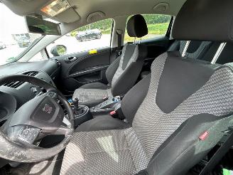 Seat Leon 1.2 TSI Hatchback 4Dr Benzine 1.197cc 77kW (105pk) FWD 2010-02/2012-12 (1P1) CBZB picture 20