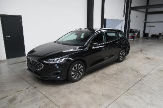 krockskadad bil auto Ford Focus TITANIUM 2023/10
